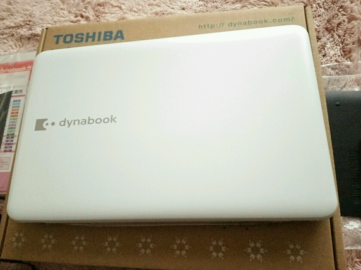 T552 東芝 dynabook T552/36HW リュクスホワイト 2013年春モデル 通電 