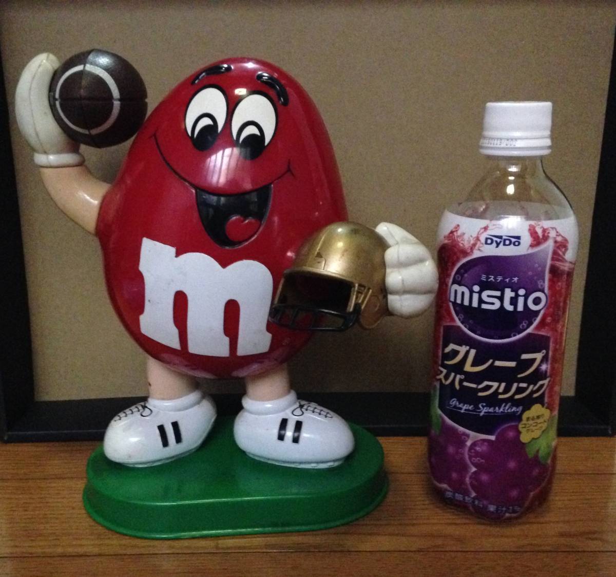 M&M's ディスペンサー エムアンドエムズ アメフト レッド