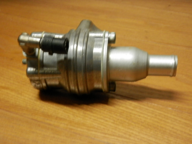 ブリッツ　BLITZ　ブローオフバルブ　凡庸中古