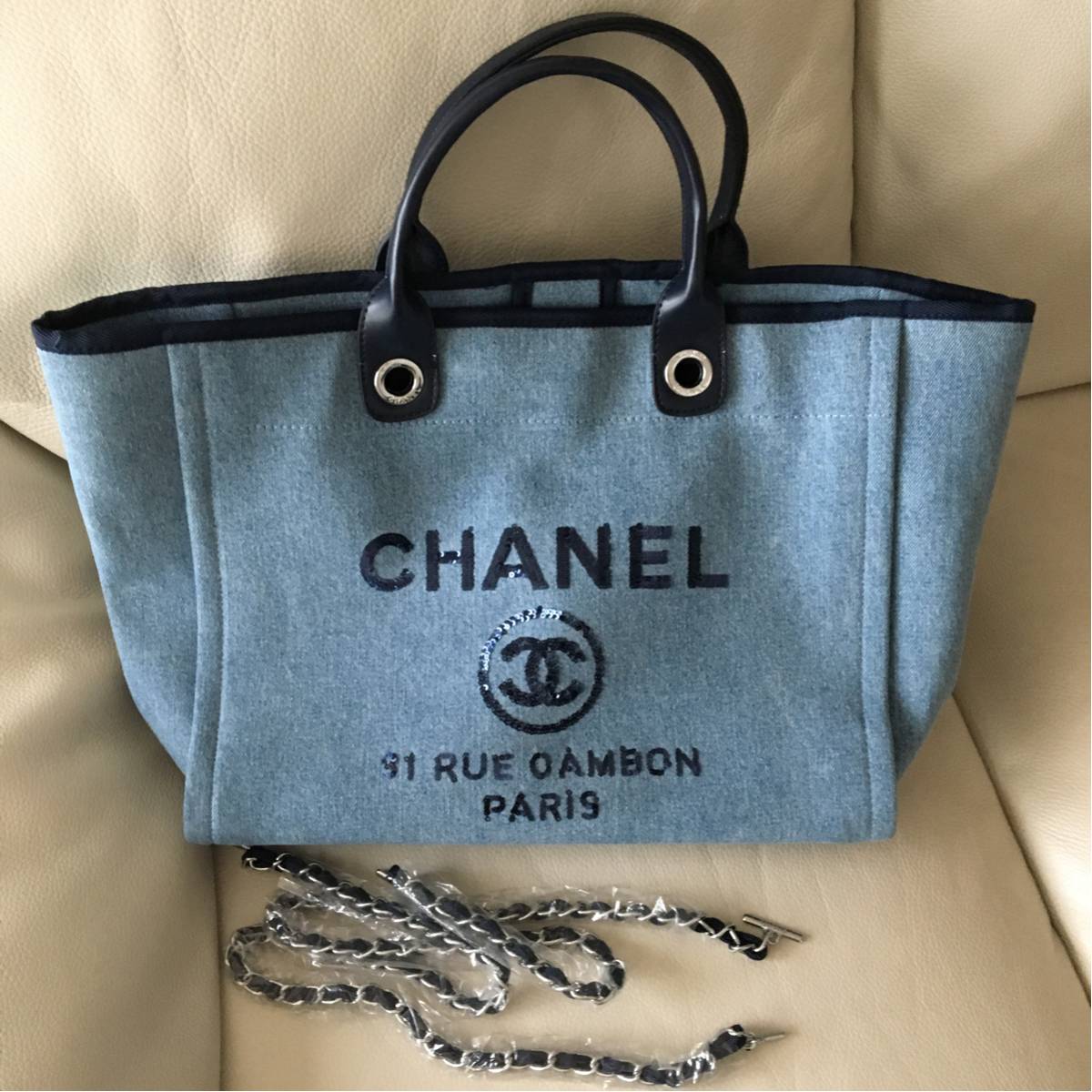CHANEL ノベルティ デニム CHANEL（デニム ・ ショルダーバッグ）の