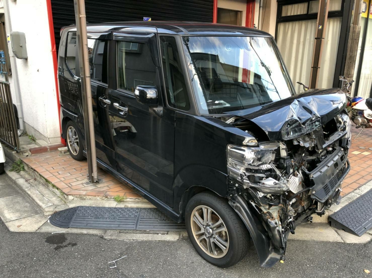 N Boxカスタム事故現状車エンジン始動 ホンダ 売買されたオークション情報 Yahooの商品情報をアーカイブ公開 オークファン Aucfan Com