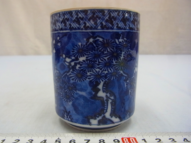 D10048 五良大甫呉祥瑞造 青華 松竹梅文 湯呑 湯呑茶碗(陶磁一般)|売買されたオークション情報、yahooの商品情報をアーカイブ公開 ...