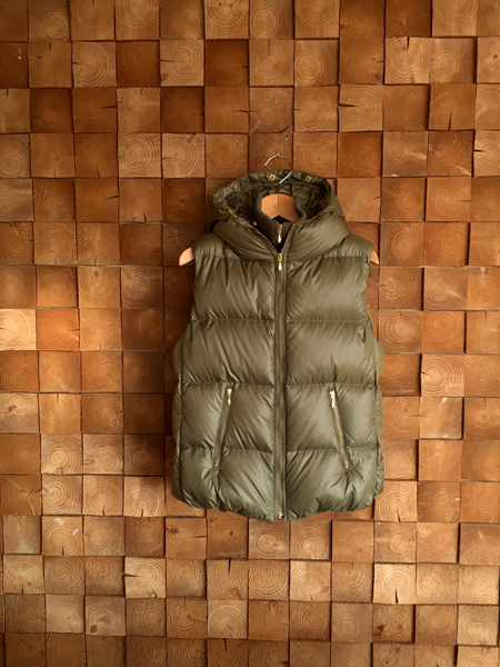 * 美品 TATRAS タトラス * フード ダウン ベスト レディース 36 カーキ