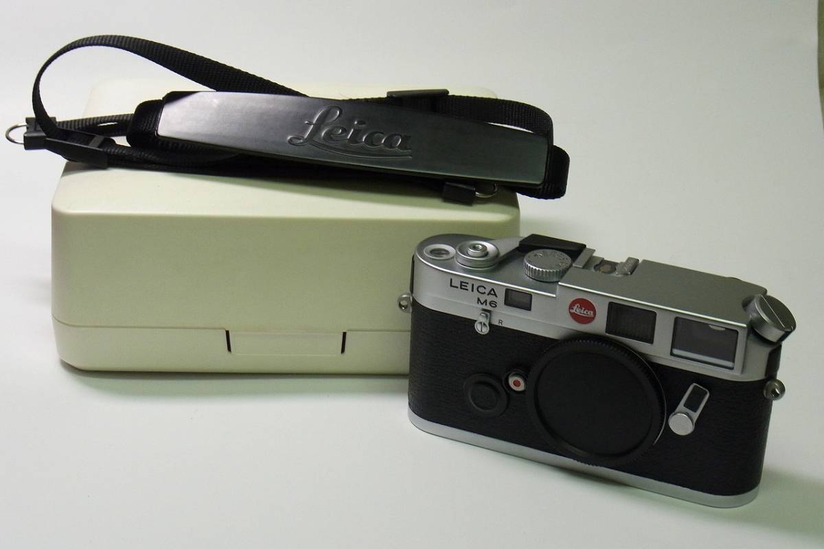 Leica(ライカ) M6 良上品 プラケース等付属品付！