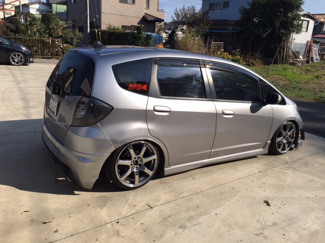 19年 フィット Rs 5速 Mt スカイルーフ カスタム 車検30年9月ま フィット 売買されたオークション情報 Yahooの商品情報をアーカイブ公開 オークファン Aucfan Com