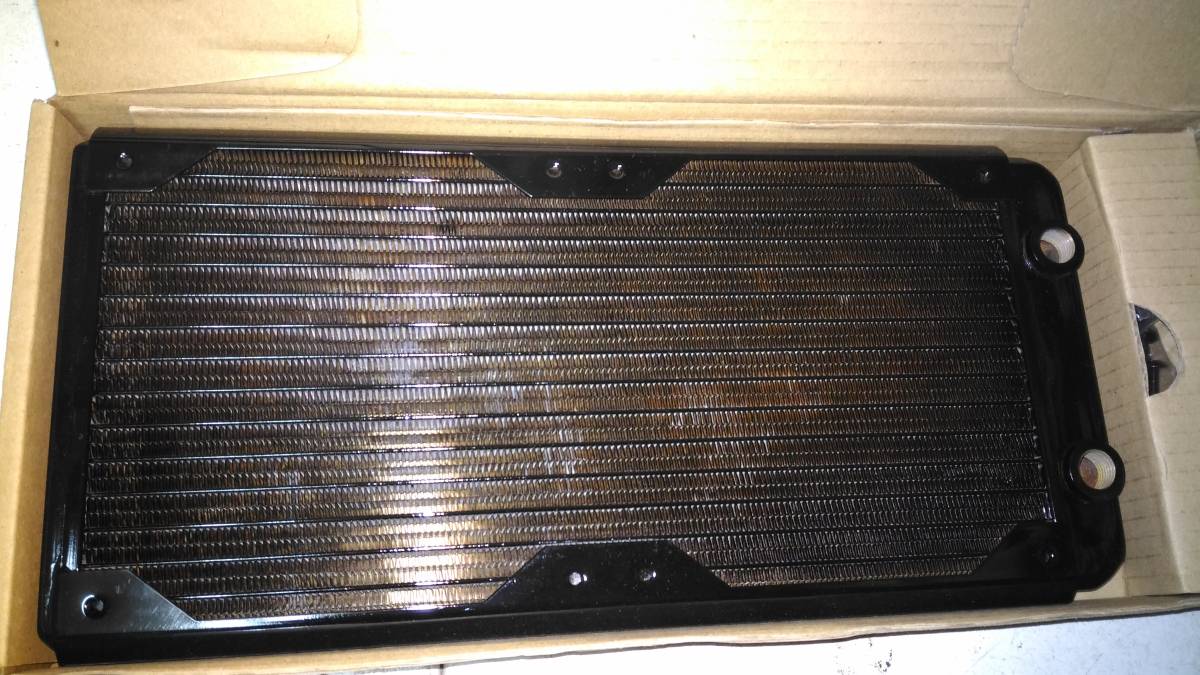 パソコン用水冷パーツ ラジエター Black Ice GTS280 G 1/4