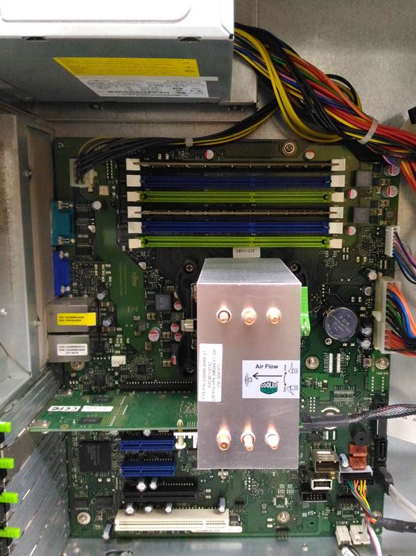 M62富士通PRIMERGY TX150 S7サーバータワー型パソコン通電確認済 M62