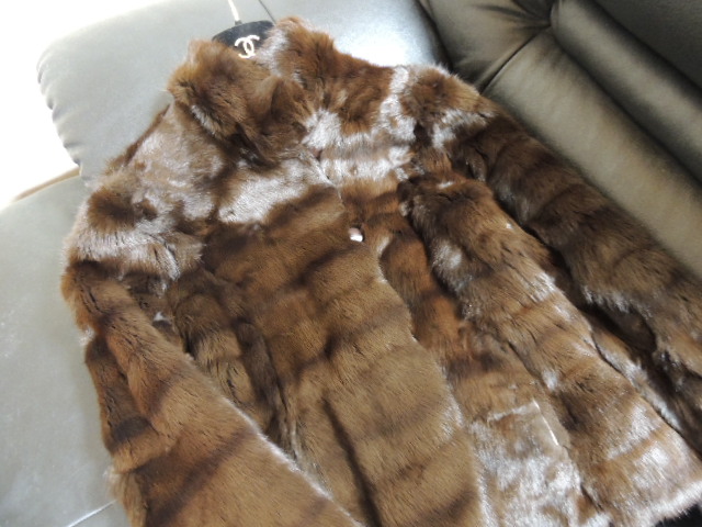 超美品 Leilian レリアン ロシアリスファー毛皮 リバーシブル絹 