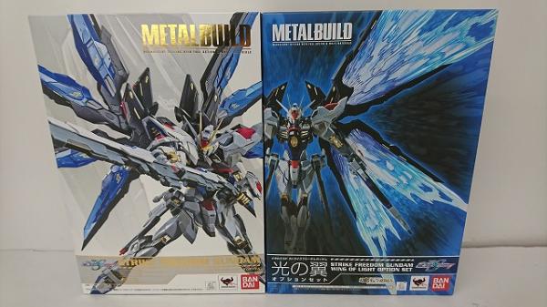中古】【福山店】METAL BUILD ストライクフリーダムガンダム 光の翼