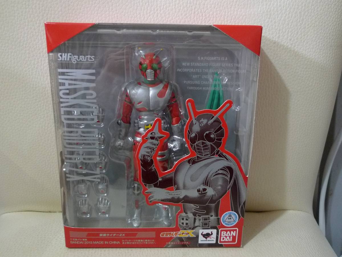 バンダイ S.H.Figuarts フィギュアーツ 仮面ライダーZX 【公式通販】