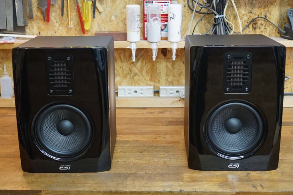 ESI MSP unik05 モニタースピーカーESI スタンド付｜YAMAHA 05 - uniK