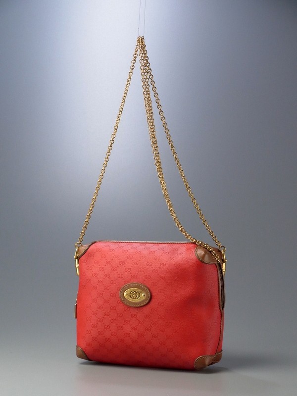 R1386【vintage】イタリア製*オールドグッチ/OLD GUCCI*GG◎PVC×レザー*チェーンストラップ*ショルダーバッグ/ポシェット*レッド オールドグッチ ヴィンテージ GUCCI Vintage old お宝オールドグッチの謎が解明!イタリア製ではなく、○○製だっ
