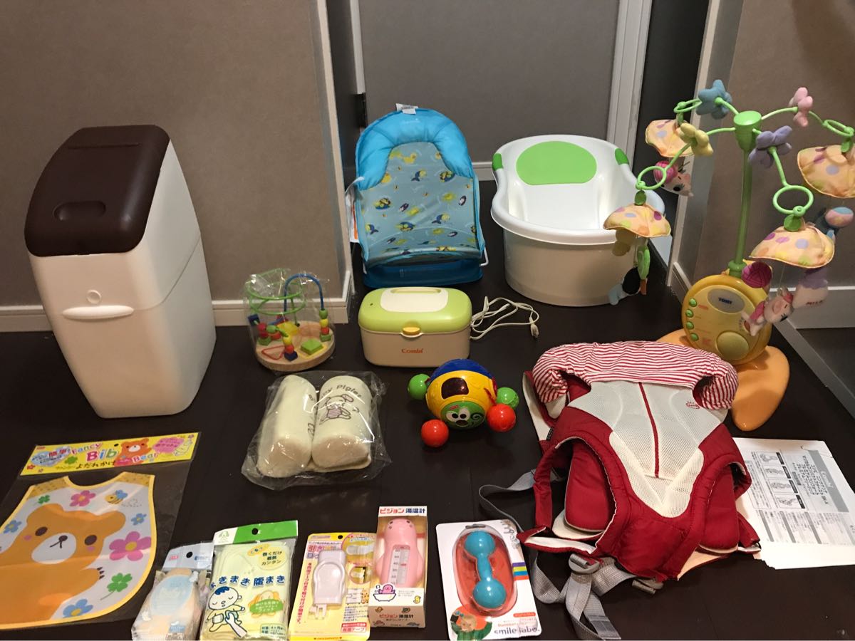 新品ベビーベッド出産準備セット電動ラック 回転チャイルドシートエールベベ ベビーカー コンビディアクラッセ バウンサー 抱っこ紐 など_3
