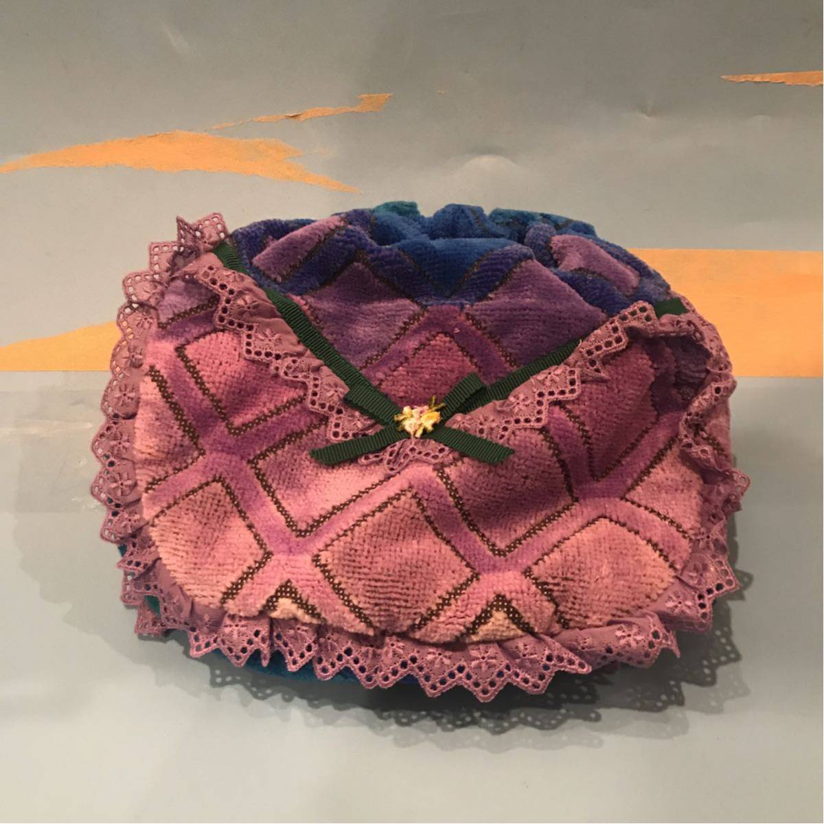 37 同梱不可 ホテルニューオータニ タオルサロン カラカラ 巾着袋 ポーチ パープル グリーン系 バッグ 箱入 帝国ホテル 巾着 売買されたオークション情報 Yahooの商品情報をアーカイブ公開 オークファン Aucfan Com