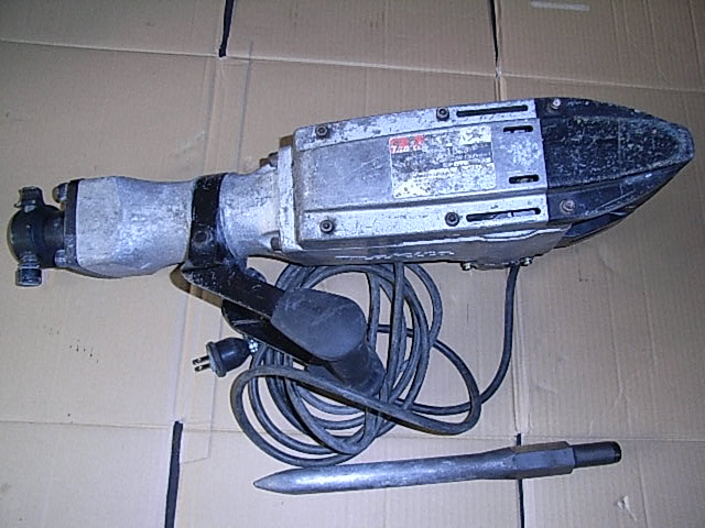 中古 ②マキタ、電動ハンマー、中古、ハツリ、HM1500 マキタ makita 