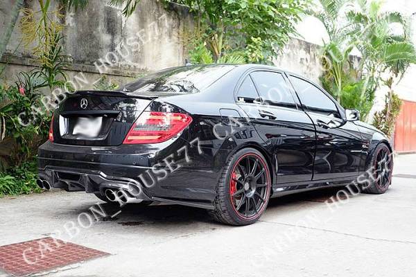 W204 メルセデス・ベンツ BENZ C63 AMG 後期 C-Class リアバンパー用