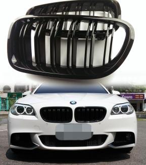 ★在庫有 即納 左右SET BMW F10 F11 M LOOK フロントグリル 艶有黒 光沢黒 ABS 2010-2016