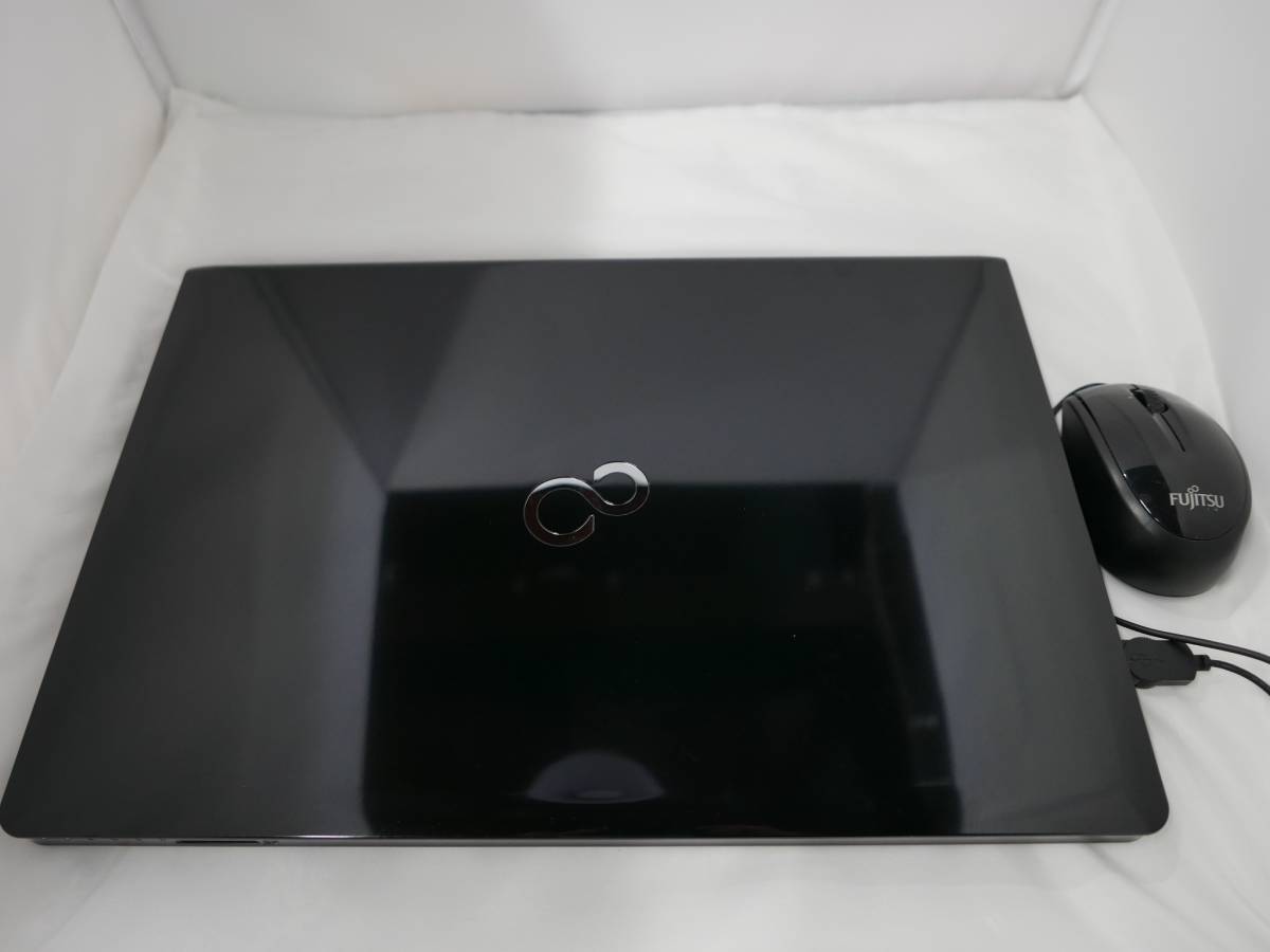 中古美品】富士通 LIFE BOOK FMVA45UBP 2015年モデル 1TB 4GB corei3 