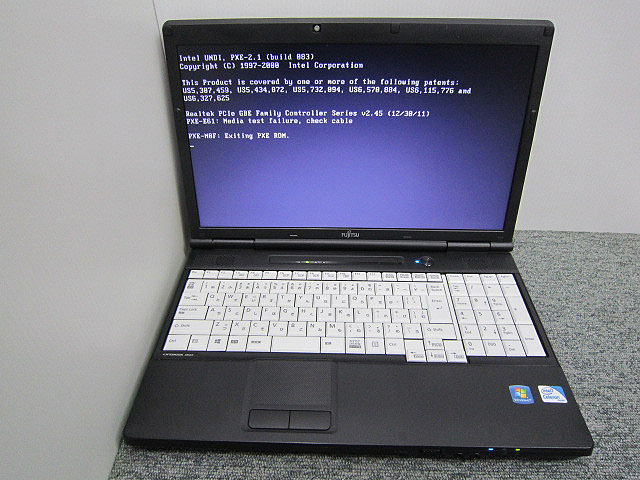 LIFEBOOK 富士通 Celeron A552⁄F B730 A552⁄F⁄Celeron FMV Win7 4GB