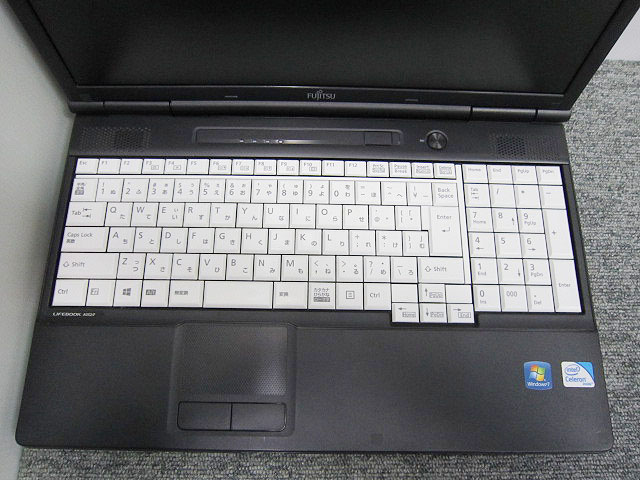 LIFEBOOK 富士通 Celeron A552⁄F B730 A552⁄F⁄Celeron FMV Win7 4GB