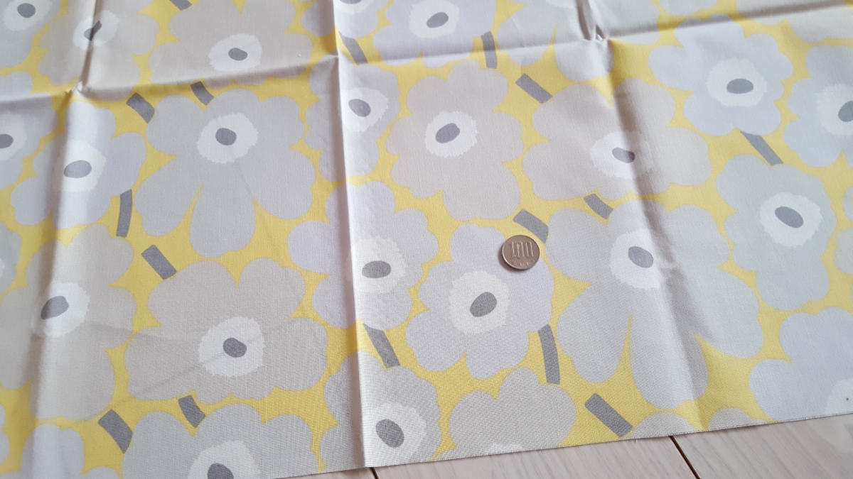 marimekko マリメッコ ファブリック【ミニ ウニッコ イエロー×グレー 