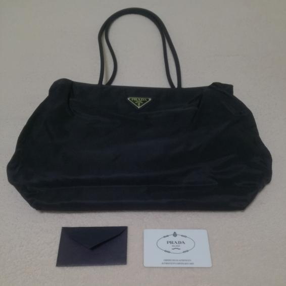 PRADA プラダ トートバッグ 黒 ナイロン生地 B7276 不要なため出します
