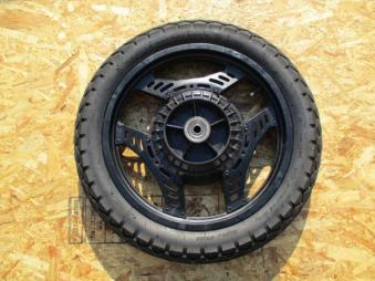 CBX400F リアホイール 検☆ばら売り CBX550F CBR400F NC07 PC04