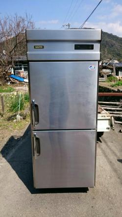 SANYO/サンヨー 業務用冷凍庫 SRF-E781H
