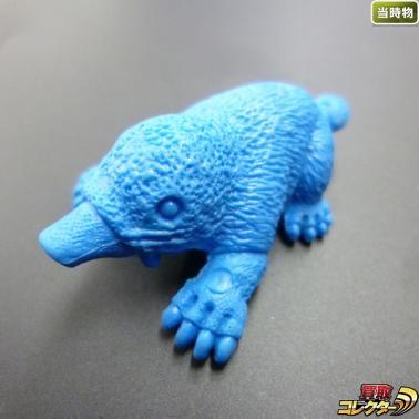 数量限定，送料無料 n A581q 状態良好 当時物 ポピー 怪獣消しゴム 第12弾 9期 モングラー 青 | ウルトラマン | 1円(その他)｜売買されたオークション情報、yahooの商品情報をアーカイブ公開 - オークファン 怪獣、宇宙人