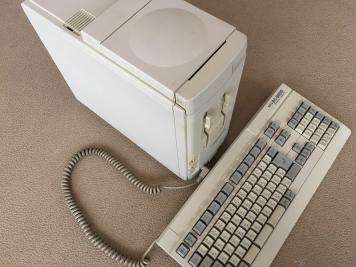 ☆希少 NEC製 PC88本体 PC-8801mc & キーボード PC-8800 TypeG ○表示