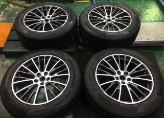 【爆買い，得価】 レンジローバー スタッドレスセット LAYBRICK イグレット 20インチ 255/55R20 255/55-20 110V 2015年製造 4本(スタッドレスタイヤ)｜売買されたオークション情報、yahooの商品情報をアーカイブ公開 - オ 5穴