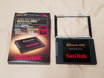 SanDisk Extreme PRO 960GB 新品同様 (使用時間202時間 総書込量2765GB