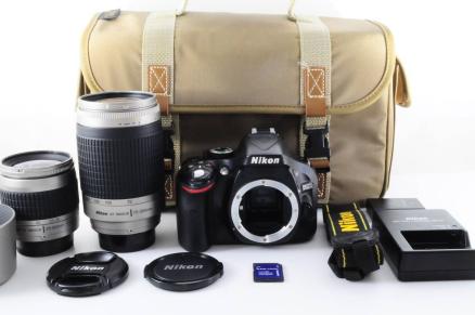 ☆極上品☆Nikon ニコン D5200 標準 望遠ダブルレンズセット