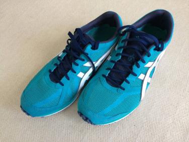 新品同様★走行1回10kmのみ★ASICS ターサージール5 ワイド 26.0cm(アシックス TARTHERZEAL5 WIDE)軽量ランニングシューズ★