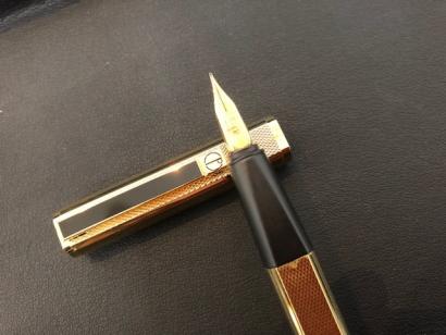 万年筆 | ダンヒル dunhill 詳細ページ ボールペンなど高級筆記具の 