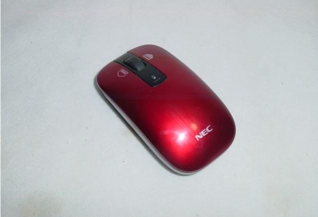 ●　 NEC純正 LaVie用　ワイヤレスレーザーマウス　「MG-1132」　（赤）　●