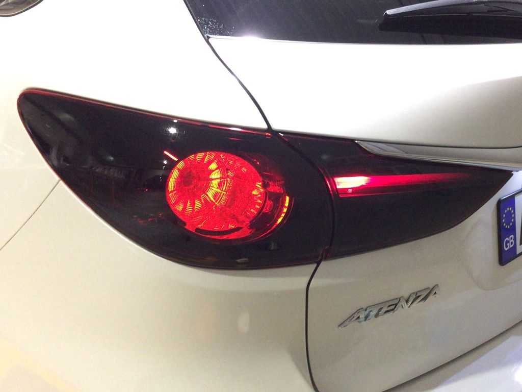 Tint+ アテンザ マツダ -tint アテンザ(マツダ用)の中古 セダン Tint+