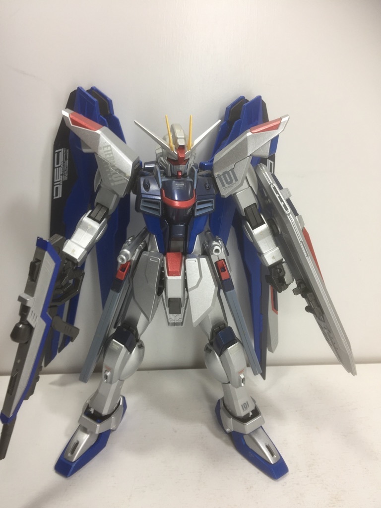 MG） フリーダムガンダムエクストラフィニッシュバージョン 【公式通販】
