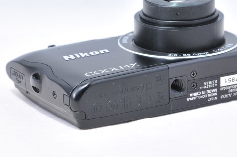 A300 Nikon COOLPIX and Pros | 【 薄型・軽量 】Nikon ニコン COOLPIX A300 ★ 18D-052【 8倍ズーム 】