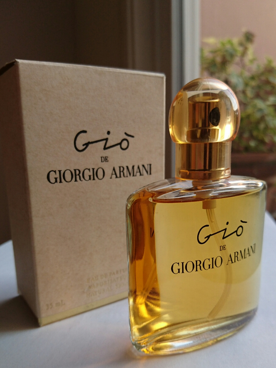 1982年製ジョルジオアルマーニGiorgio Armaniヴィンテージ香水箱付 ジョルジオ アルマーニ 香水 ジオ GIO オードパルファム GIORGIO