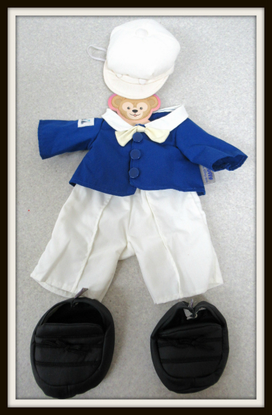 ディズニー ダッフィー ぬいぐるみ コスチューム Tdr25周年 カストーディアルキャスト 05 ダッフィー 売買されたオークション情報 Yahooの商品情報をアーカイブ公開 オークファン Aucfan Com