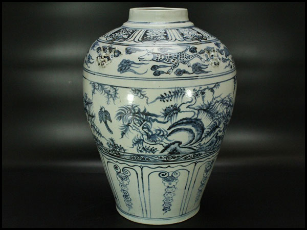  銀閣 中国美術青華花鳥神獣紋面貼壷旧家蔵出 Z120(染付)｜売買されたオークション情報、yahooの商品情報をアーカイブ公開 - オークファン 骨董陶磁器一般