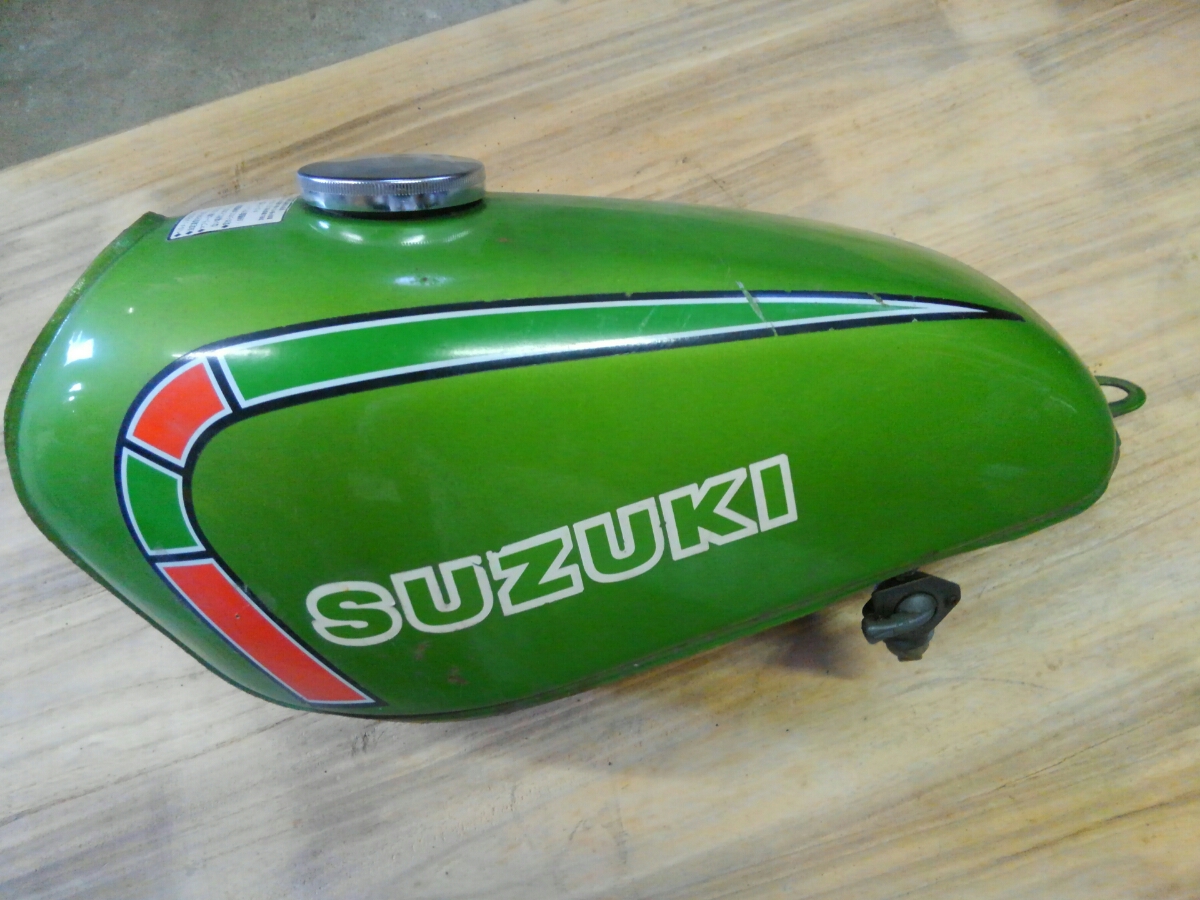 当時物 希少 良品 SUZUKI TS50 ハスラー 初期純正タンク 当時物 希少