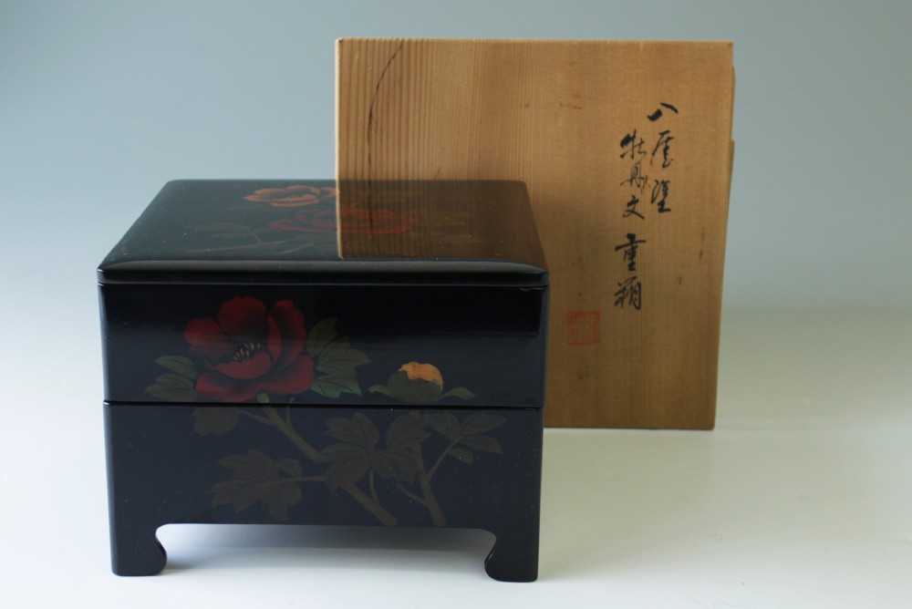 道具屋 尋美】津軽塗螺鈿天然木猫脚四脚花台□飾り台/木製工藝/1770g