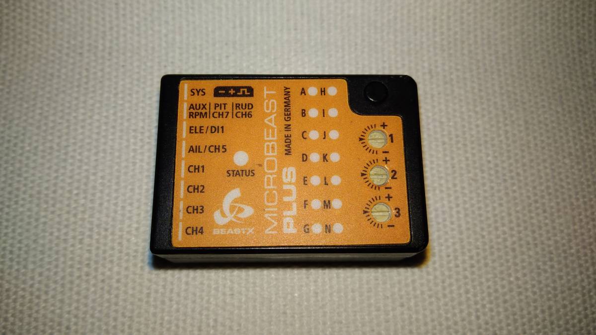 Microbeast Plus V4.1 ジャイロ／ラジコンヘリパーツ マイクロビーストプラス Microbeast Plus ヘリ用6軸ジャイロ（中古