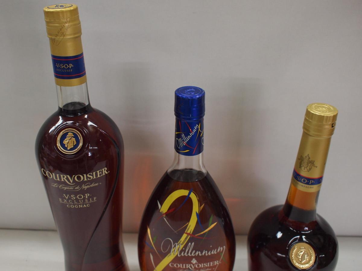 1円スタート☆古酒 【未開栓】COURVOISIER/クルボアジェ VSOP