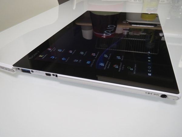VAIO Tap 11 Windows 10 Pro SVT112A4LN i5 4GB SSD256GB フルHD 