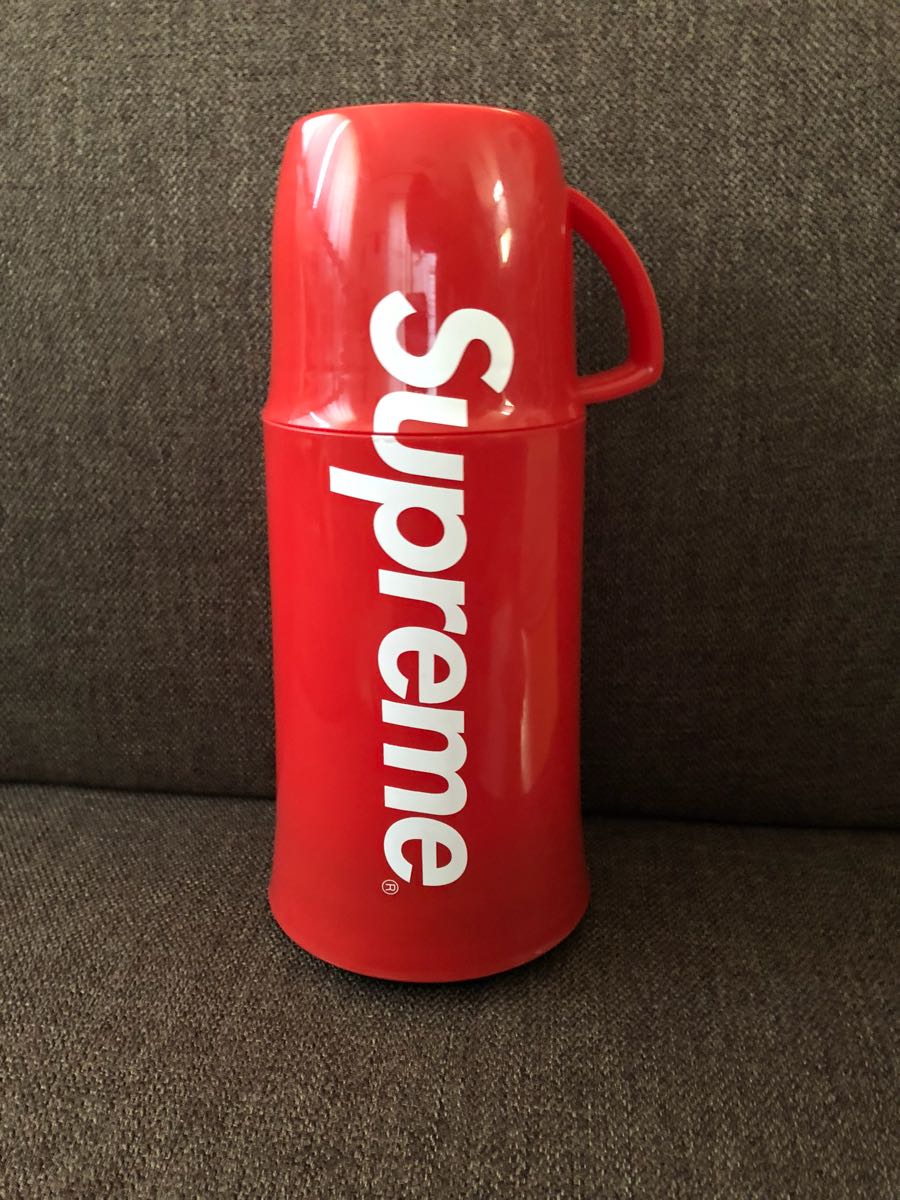 supreme 水筒 シュプリーム シュプリーム supreme 水筒 SIGG