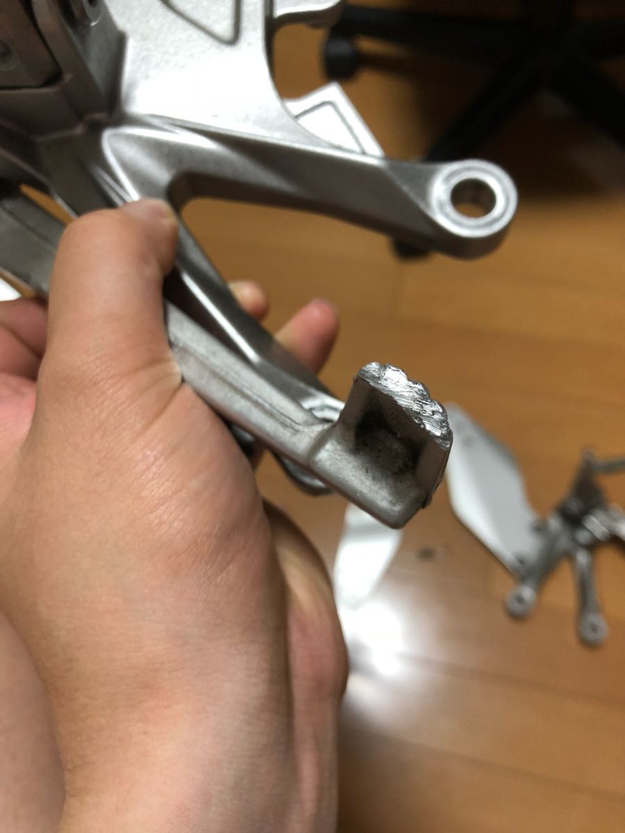 カワサキZX-10R D型 ノーマルステップ 中古個人出品