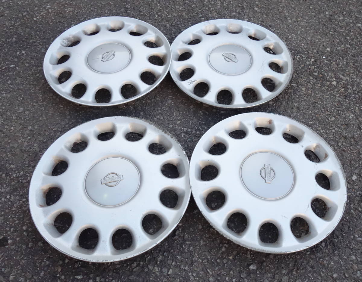 日産 ラシーン RASHEEN 純正ホイールキャップ 3枚セット タイプII 背面 